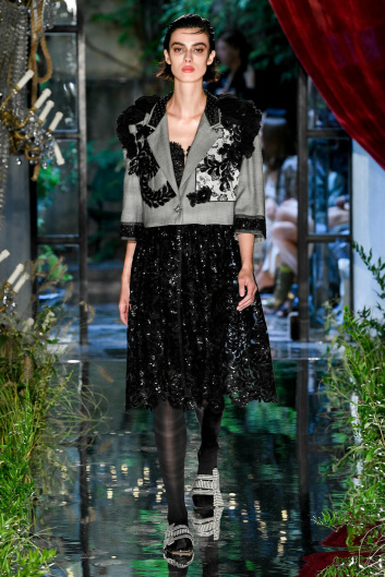 Fotoservizio/SS 2023/WOMEN/SFILATA/ANTONIO MARRAS/DP2/30