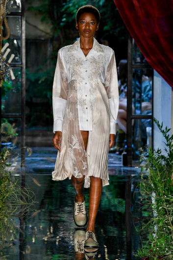 Fotoservizio/SS 2023/WOMEN/SFILATA/ANTONIO MARRAS/DP2/46