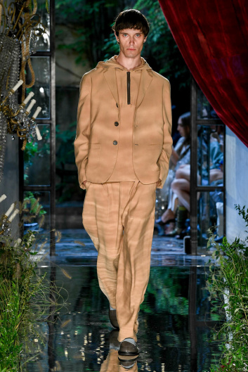 Fotoservizio/SS 2023/WOMEN/SFILATA/ANTONIO MARRAS/DP2/42