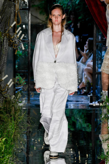 Fotoservizio/SS 2023/WOMEN/SFILATA/ANTONIO MARRAS/DP2/55