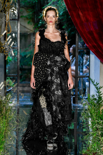 Fotoservizio/SS 2023/WOMEN/SFILATA/ANTONIO MARRAS/DP2/66