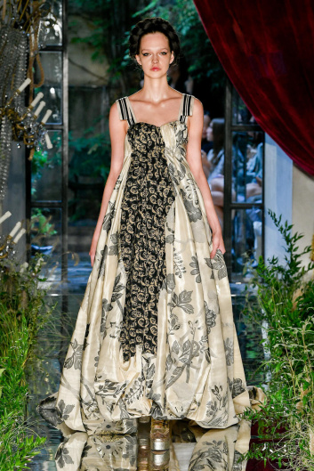 Fotoservizio/SS 2023/WOMEN/SFILATA/ANTONIO MARRAS/DP2/63