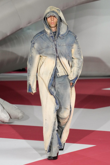 Fotoservizio/SS 2023/WOMEN/SFILATA/DIESEL/DP2/5