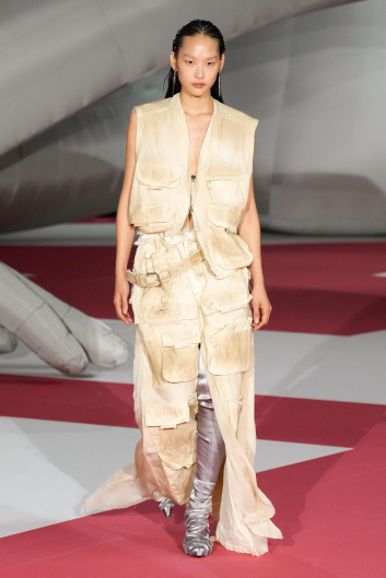 Fotoservizio/SS 2023/WOMEN/SFILATA/DIESEL/DP2/5