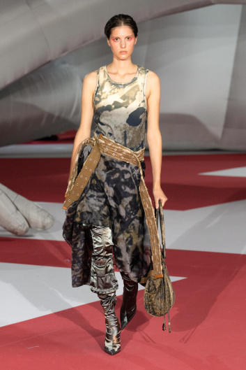Fotoservizio/SS 2023/WOMEN/SFILATA/DIESEL/DP2/1