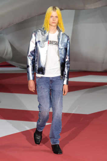 Fotoservizio/SS 2023/WOMEN/SFILATA/DIESEL/DP2/28