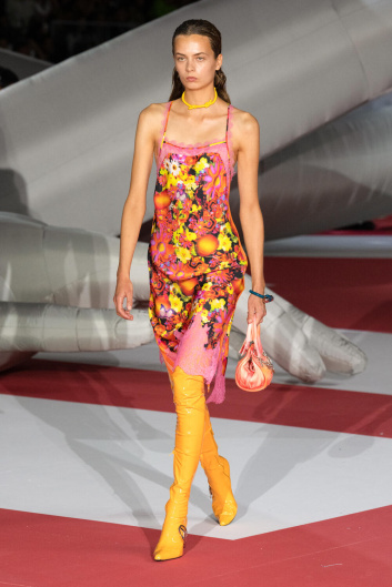Fotoservizio/SS 2023/WOMEN/SFILATA/DIESEL/DP2/21