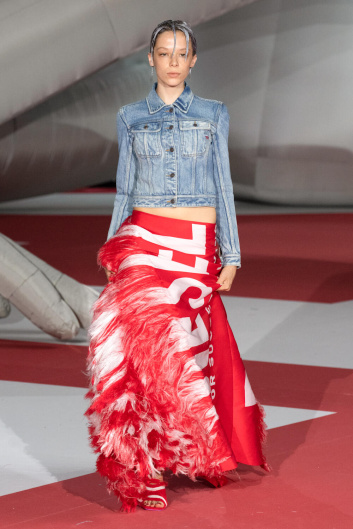 Fotoservizio/SS 2023/WOMEN/SFILATA/DIESEL/DP2/40