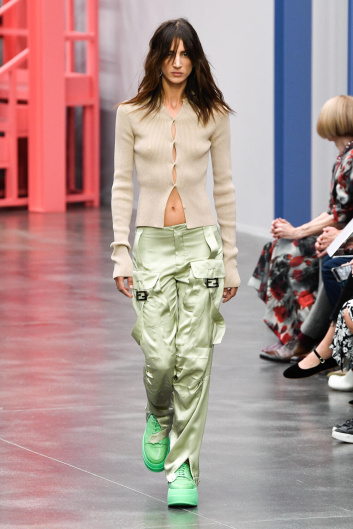 Fotoservizio/SS 2023/WOMEN/SFILATA/FENDI/DP2/3