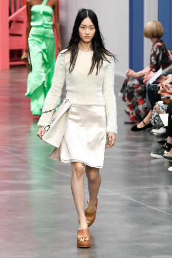 Fotoservizio/SS 2023/WOMEN/SFILATA/FENDI/DP2/29