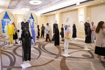 Fotoservizio/SS 2023/WOMEN/PRESENTAZIONE/KRIZIA/DP2/1