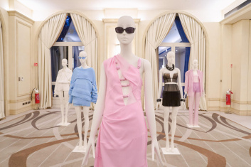 Fotoservizio/SS 2023/WOMEN/PRESENTAZIONE/KRIZIA/DP2/3
