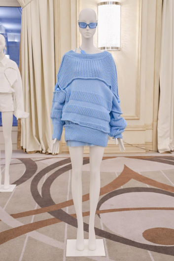 Fotoservizio/SS 2023/WOMEN/PRESENTAZIONE/KRIZIA/DP2/19