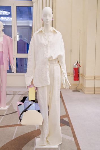 Fotoservizio/SS 2023/WOMEN/PRESENTAZIONE/KRIZIA/DP2/22