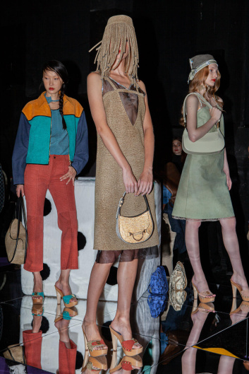 Fotoservizio/SS 2023/WOMEN/PRESENTAZIONE/BORBONESE/DP2/8