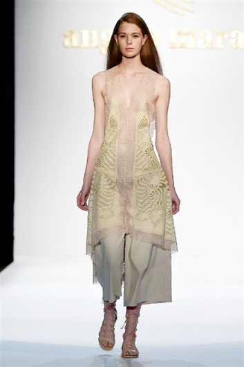 Fotoservizio/SS 2016/WOMEN/ANGELO MARANI/DP1/0