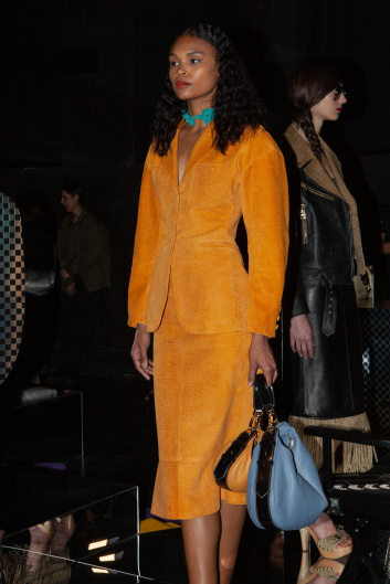 Fotoservizio/SS 2023/WOMEN/PRESENTAZIONE/BORBONESE/DP2/6