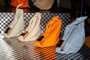 Fotoservizio/SS 2023/WOMEN/PRESENTAZIONE/BORBONESE/DP2/21