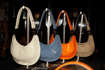 Fotoservizio/SS 2023/WOMEN/PRESENTAZIONE/BORBONESE/DP2/28
