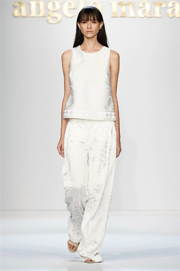 Fotoservizio/SS 2016/WOMEN/ANGELO MARANI/DP1/8