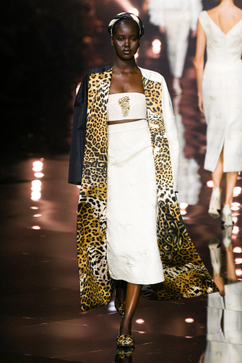 Fotoservizio/SS 2023/WOMEN/SFILATA/ROBERTO CAVALLI/DP2/1