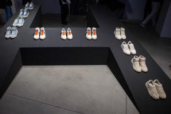 Fotoservizio/SS 2023/WOMEN/PRESENTAZIONE/HOGAN/DP2/13