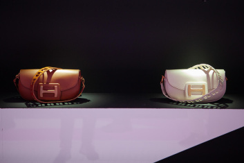 Fotoservizio/SS 2023/WOMEN/PRESENTAZIONE/HOGAN/DP2/22