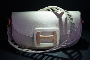 Fotoservizio/SS 2023/WOMEN/PRESENTAZIONE/HOGAN/DP2/26