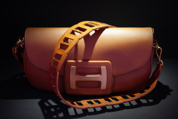 Fotoservizio/SS 2023/WOMEN/PRESENTAZIONE/HOGAN/DP2/27