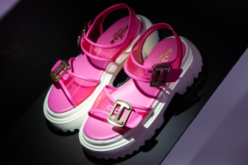 Fotoservizio/SS 2023/WOMEN/PRESENTAZIONE/HOGAN/DP2/35