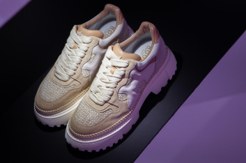 Fotoservizio/SS 2023/WOMEN/PRESENTAZIONE/HOGAN/DP2/38
