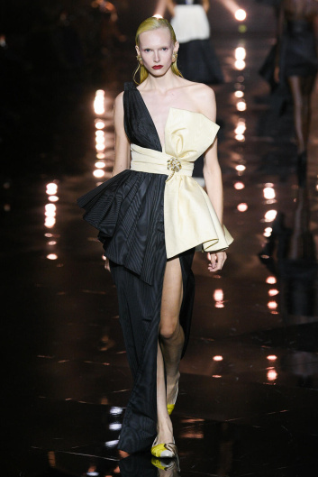 Fotoservizio/SS 2023/WOMEN/SFILATA/ROBERTO CAVALLI/DP2/4