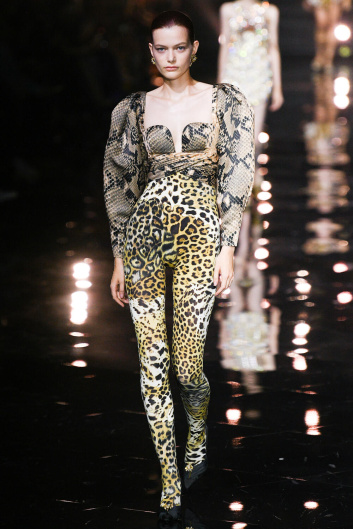 Fotoservizio/SS 2023/WOMEN/SFILATA/ROBERTO CAVALLI/DP2/20