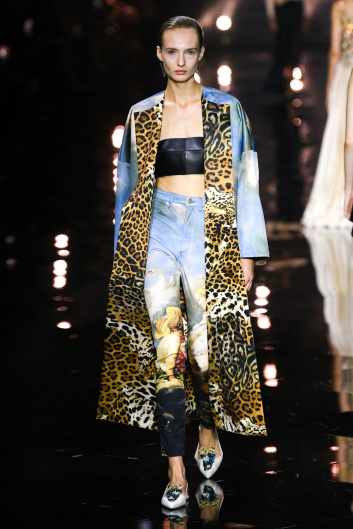 Fotoservizio/SS 2023/WOMEN/SFILATA/ROBERTO CAVALLI/DP2/14