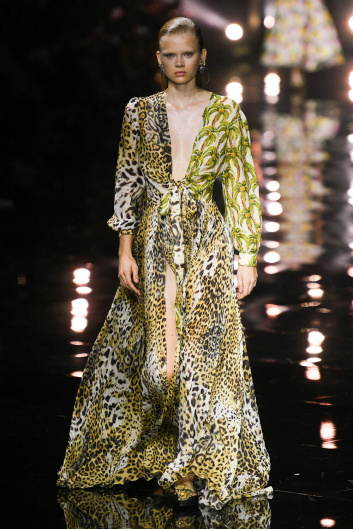 Fotoservizio/SS 2023/WOMEN/SFILATA/ROBERTO CAVALLI/DP2/25