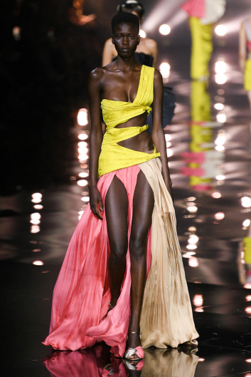 Fotoservizio/SS 2023/WOMEN/SFILATA/ROBERTO CAVALLI/DP2/32