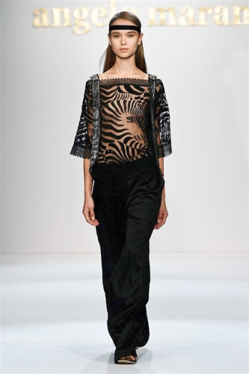 Fotoservizio/SS 2016/WOMEN/ANGELO MARANI/DP1/32
