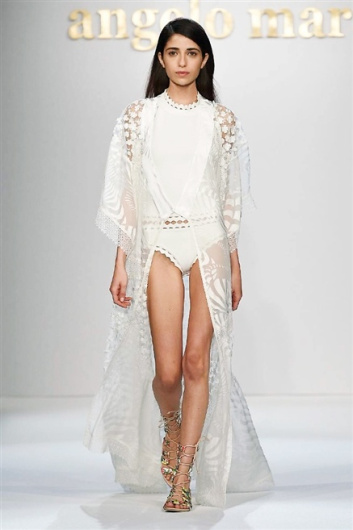 Fotoservizio/SS 2016/WOMEN/ANGELO MARANI/DP1/34