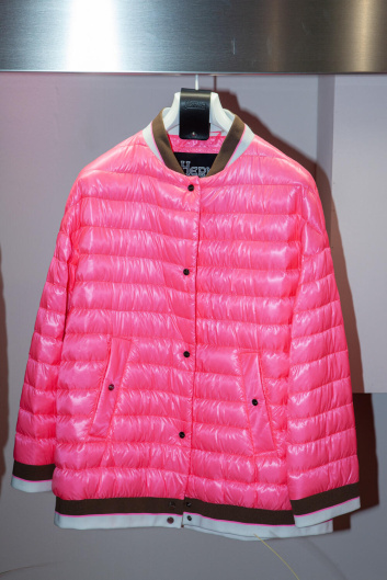 Fotoservizio/SS 2023/WOMEN/PRESENTAZIONE/HERNO/DP2/22