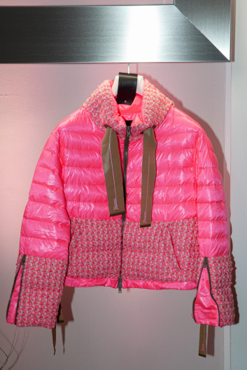 Fotoservizio/SS 2023/WOMEN/PRESENTAZIONE/HERNO/DP2/29