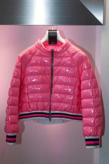 Fotoservizio/SS 2023/WOMEN/PRESENTAZIONE/HERNO/DP2/25