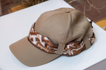 Fotoservizio/SS 2023/WOMEN/PRESENTAZIONE/HERNO/DP2/63