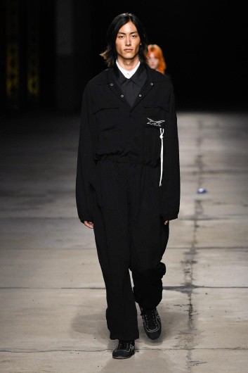Fotoservizio/SS 2023/WOMEN/SFILATA/ONITSUKA TIGER/DP2/38