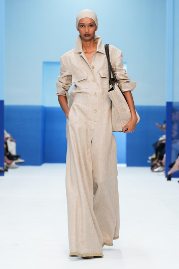 Fotoservizio/SS 2023/WOMEN/SFILATA/MAX MARA/DP2/26