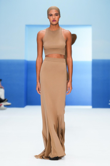 Fotoservizio/SS 2023/WOMEN/SFILATA/MAX MARA/DP2/32
