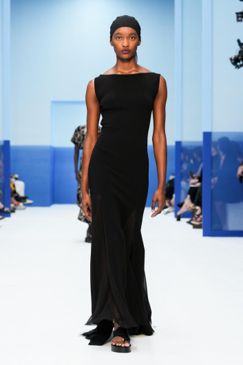 Fotoservizio/SS 2023/WOMEN/SFILATA/MAX MARA/DP2/43