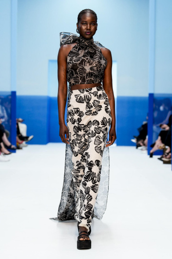 Fotoservizio/SS 2023/WOMEN/SFILATA/MAX MARA/DP2/48