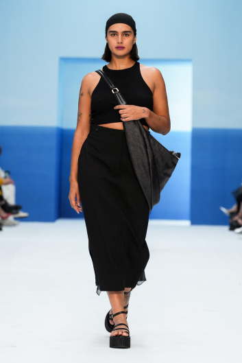 Fotoservizio/SS 2023/WOMEN/SFILATA/MAX MARA/DP2/39