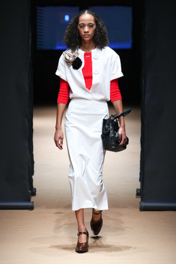 Fotoservizio/SS 2023/WOMEN/SFILATA/PRADA/DP2/7