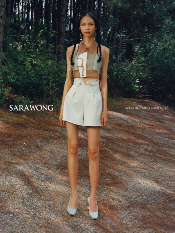 Fotoservizio/SS 2023/WOMEN/PRESENTAZIONE/SARAWONG/DP2/16